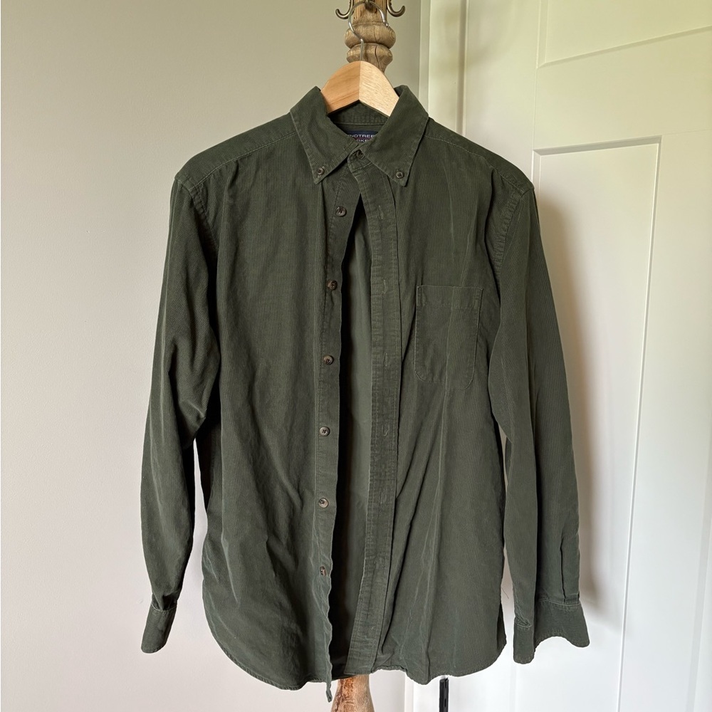Roundtree & Yorke Olive Corduroy Shirt, S
